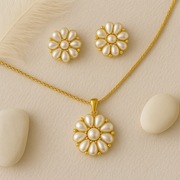 Classic Pearl Petal Set